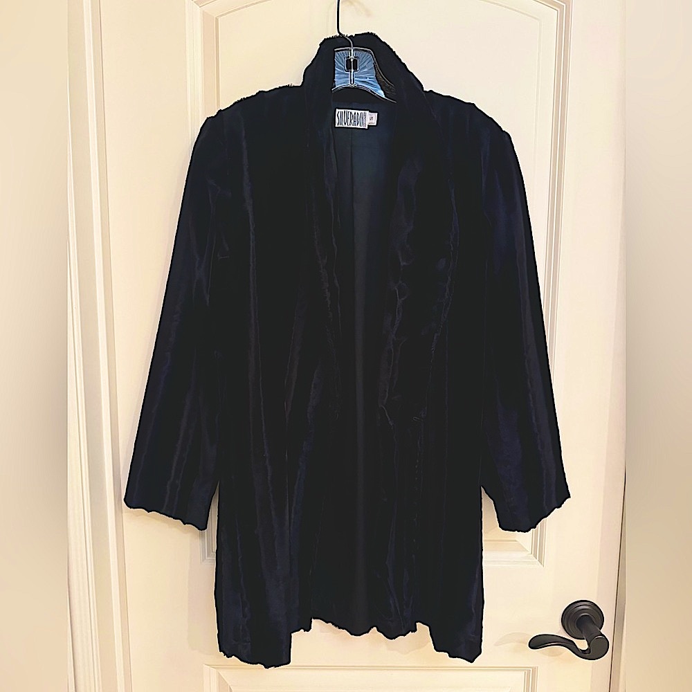 Silverado New Mexico vintage luxury faux fur coat, black, Perfect condition!